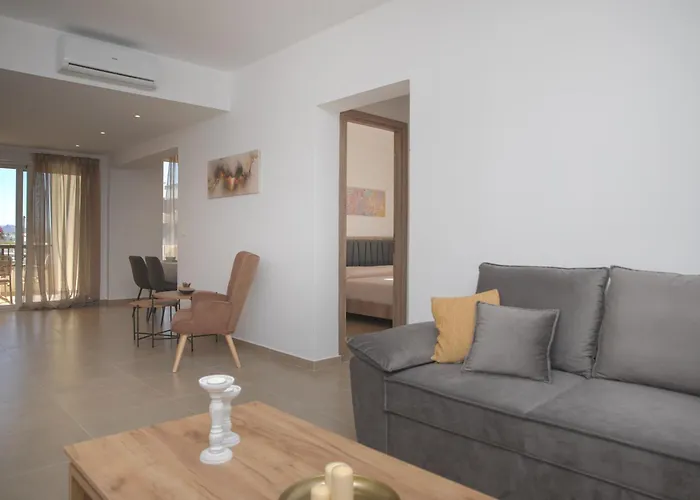 Etheria Comfort House