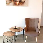 Etheria Comfort House Daire